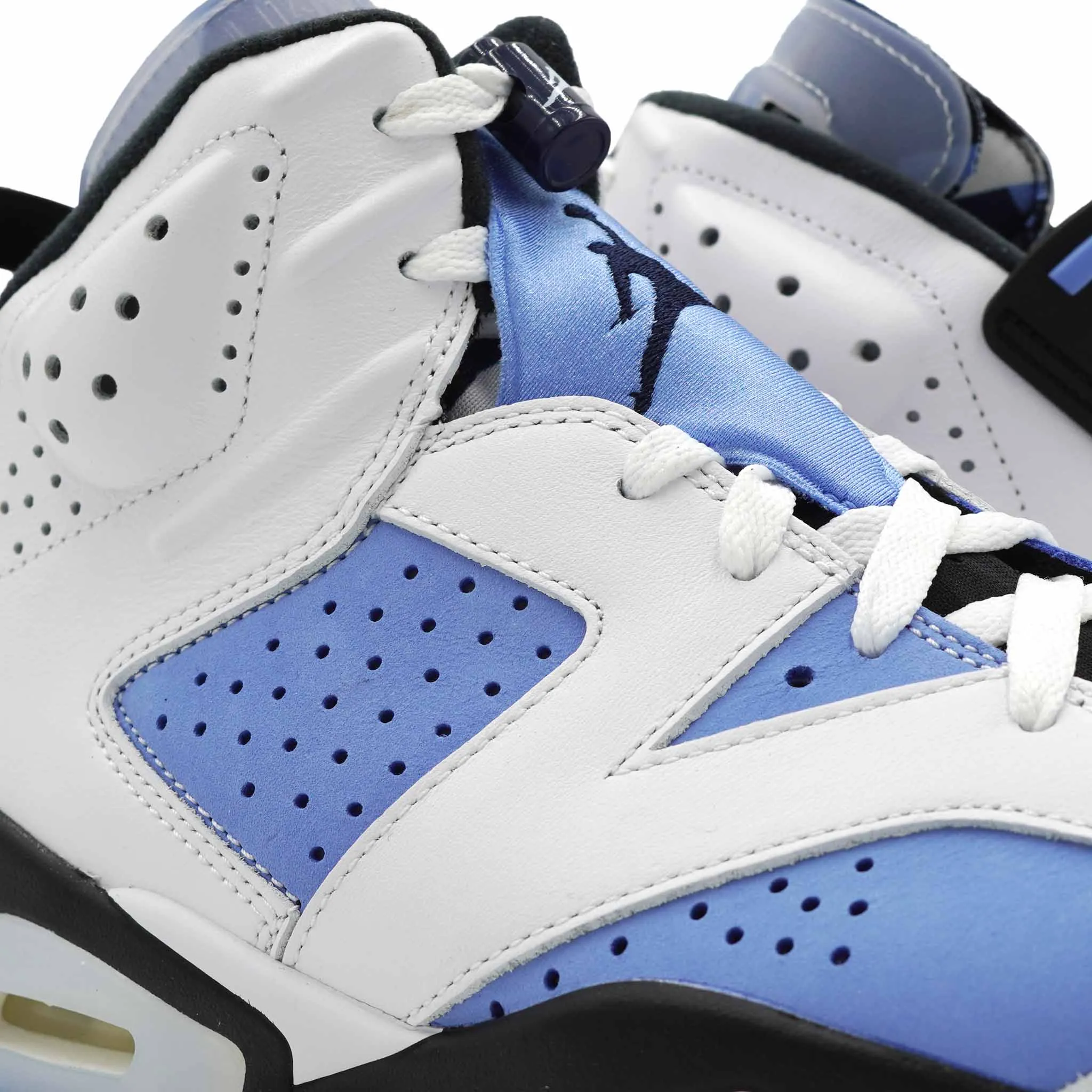 AIR JORDAN 6 RETRO UNC WHITE 2022