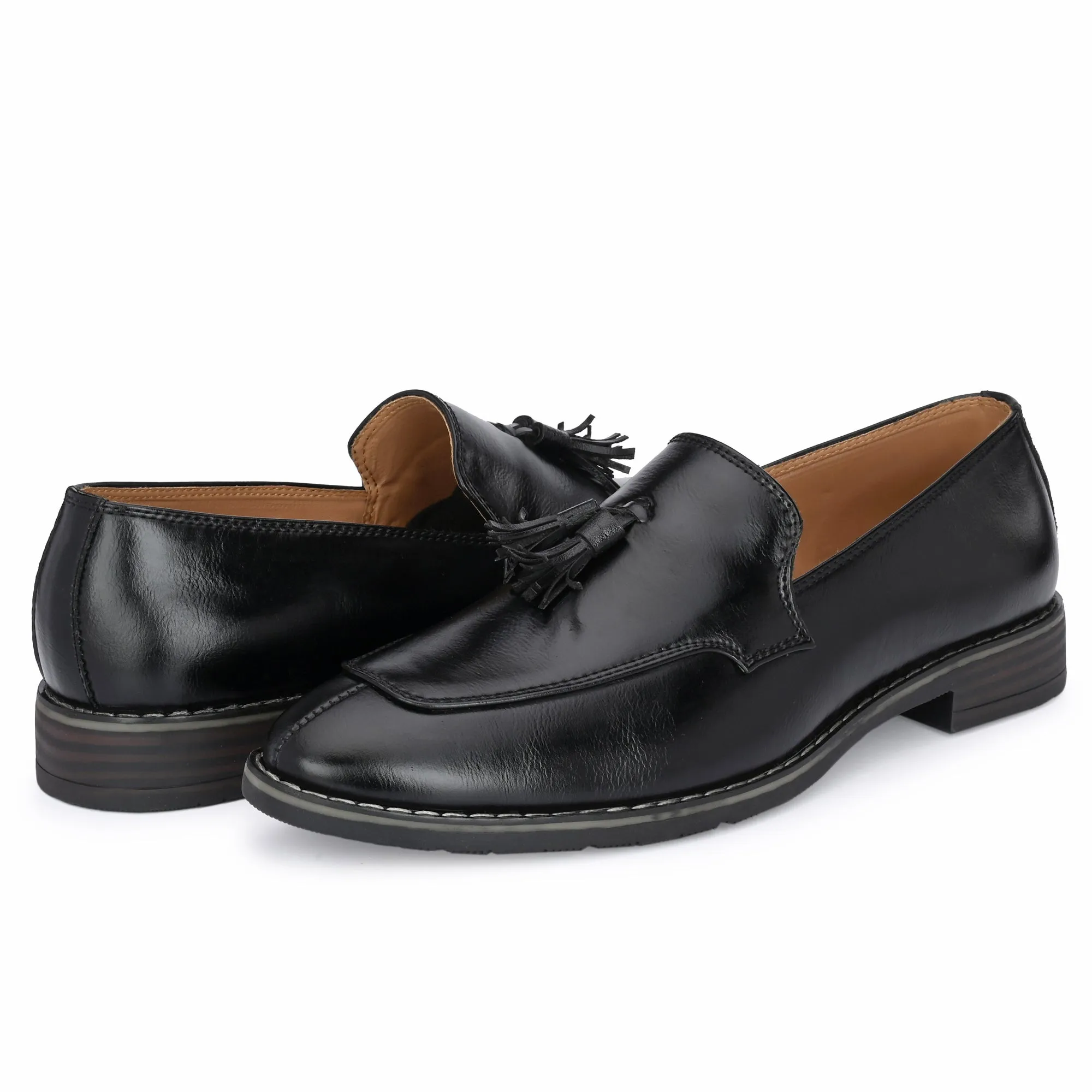 Attitudist Unisex Handcrafted Black Plain Tassel Loafer With Double Stitched Vamp