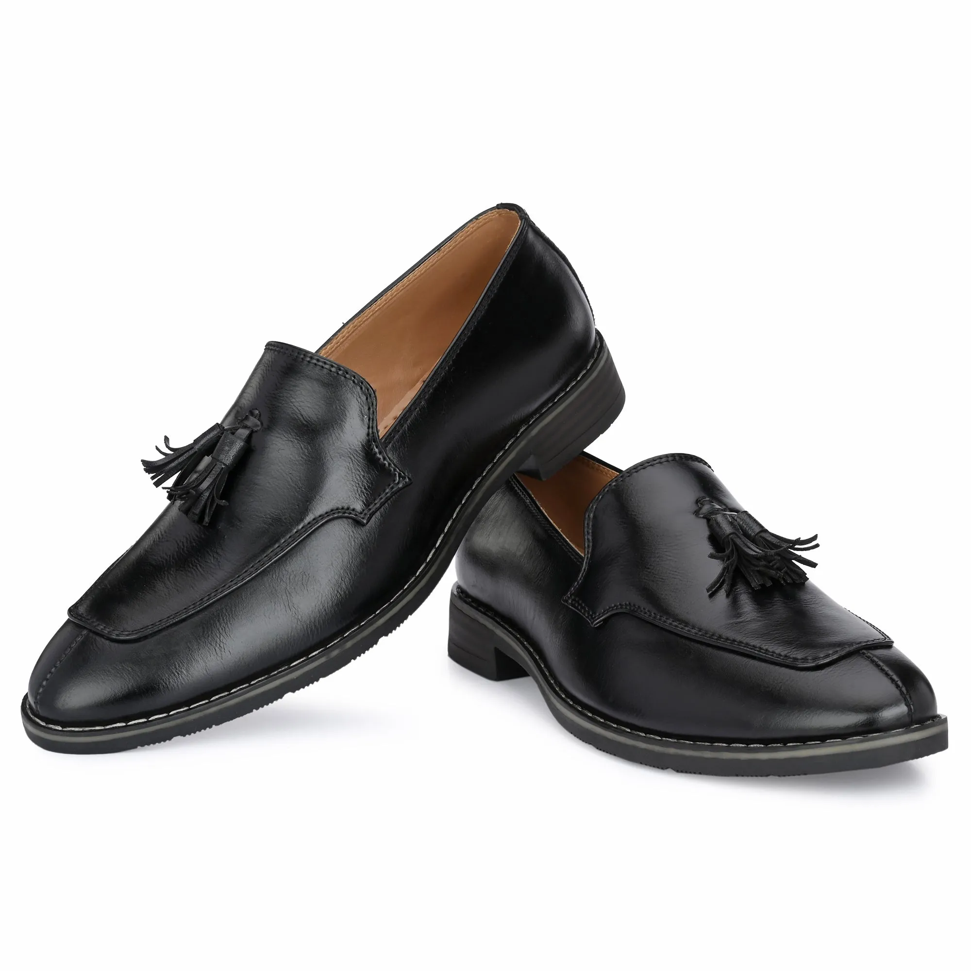 Attitudist Unisex Handcrafted Black Plain Tassel Loafer With Double Stitched Vamp