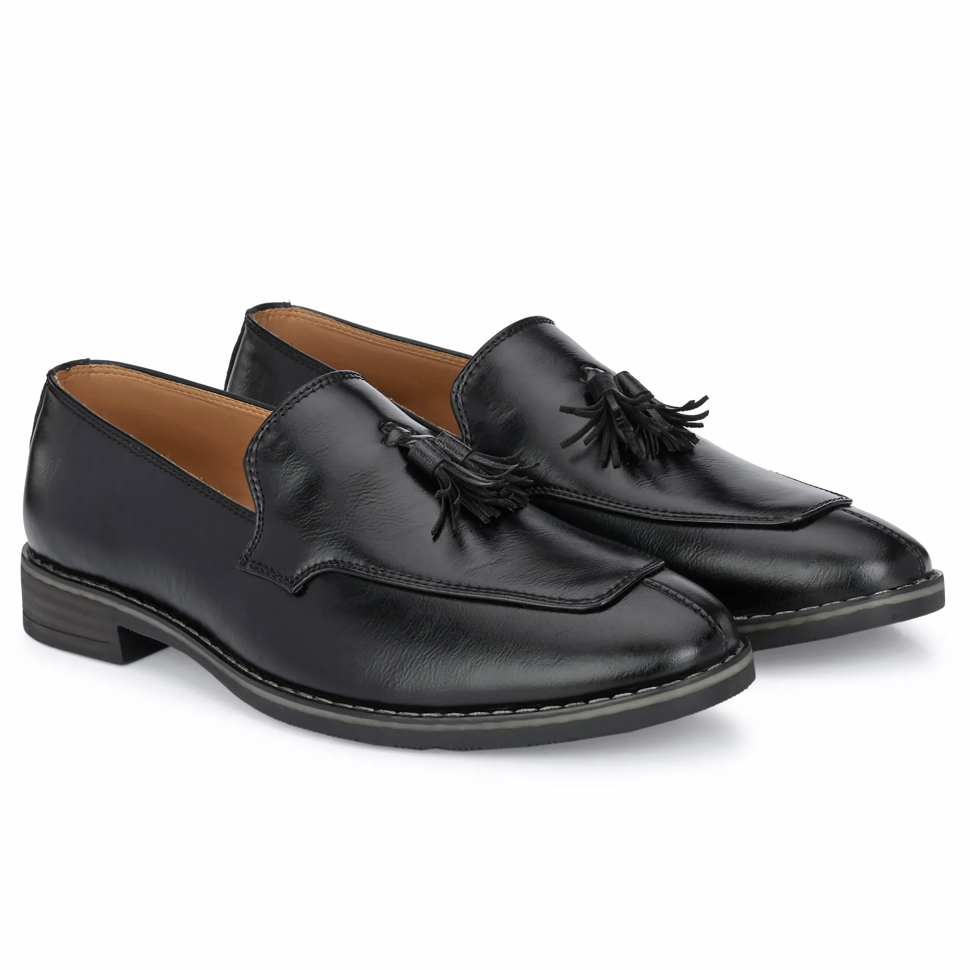 Attitudist Unisex Handcrafted Black Plain Tassel Loafer With Double Stitched Vamp