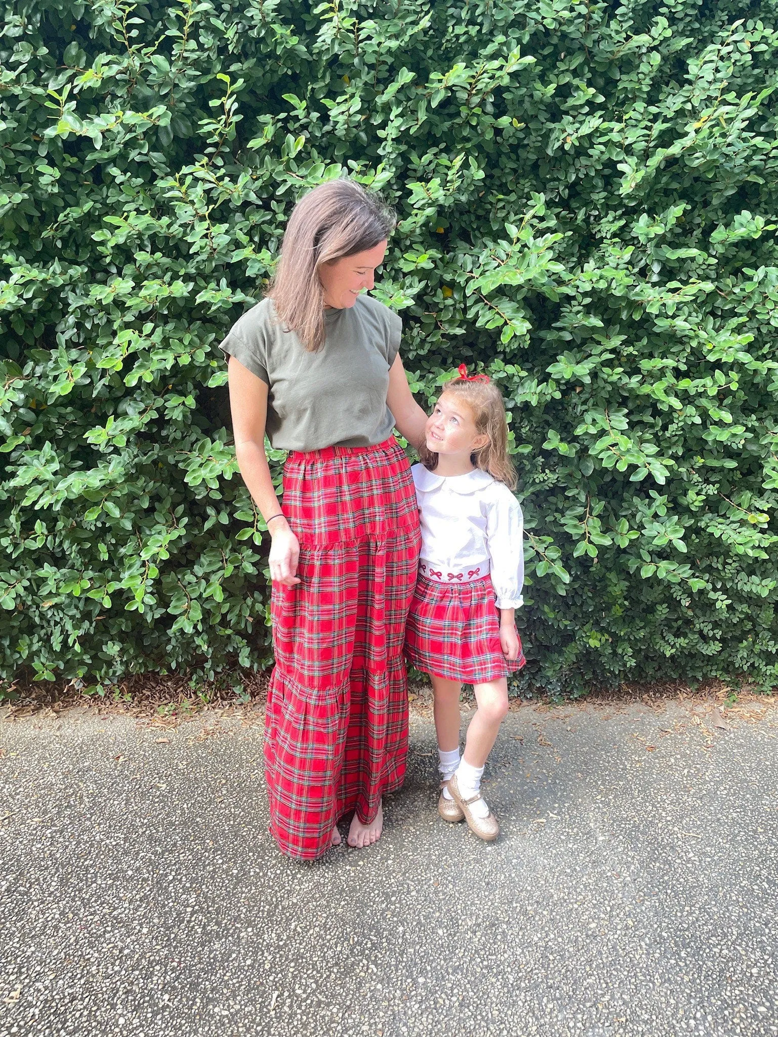 Christmas Plaid Girls Skirt with Embroidered Bows