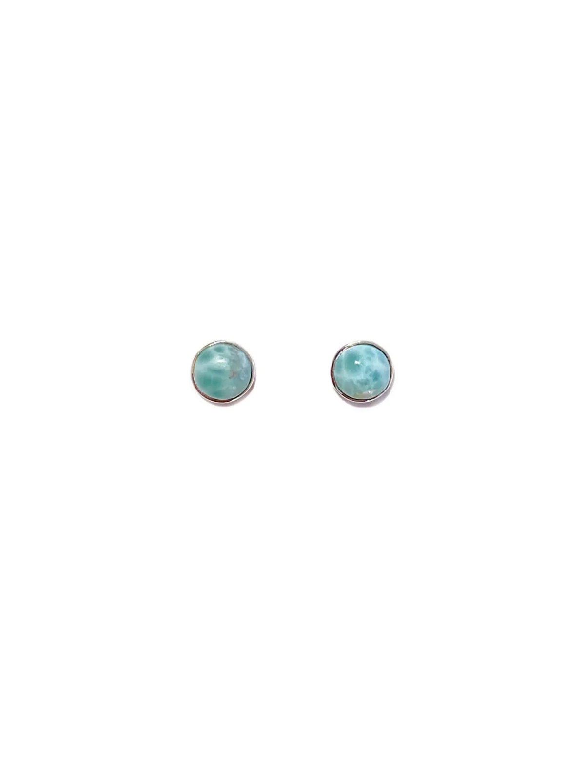 Larimar Posts