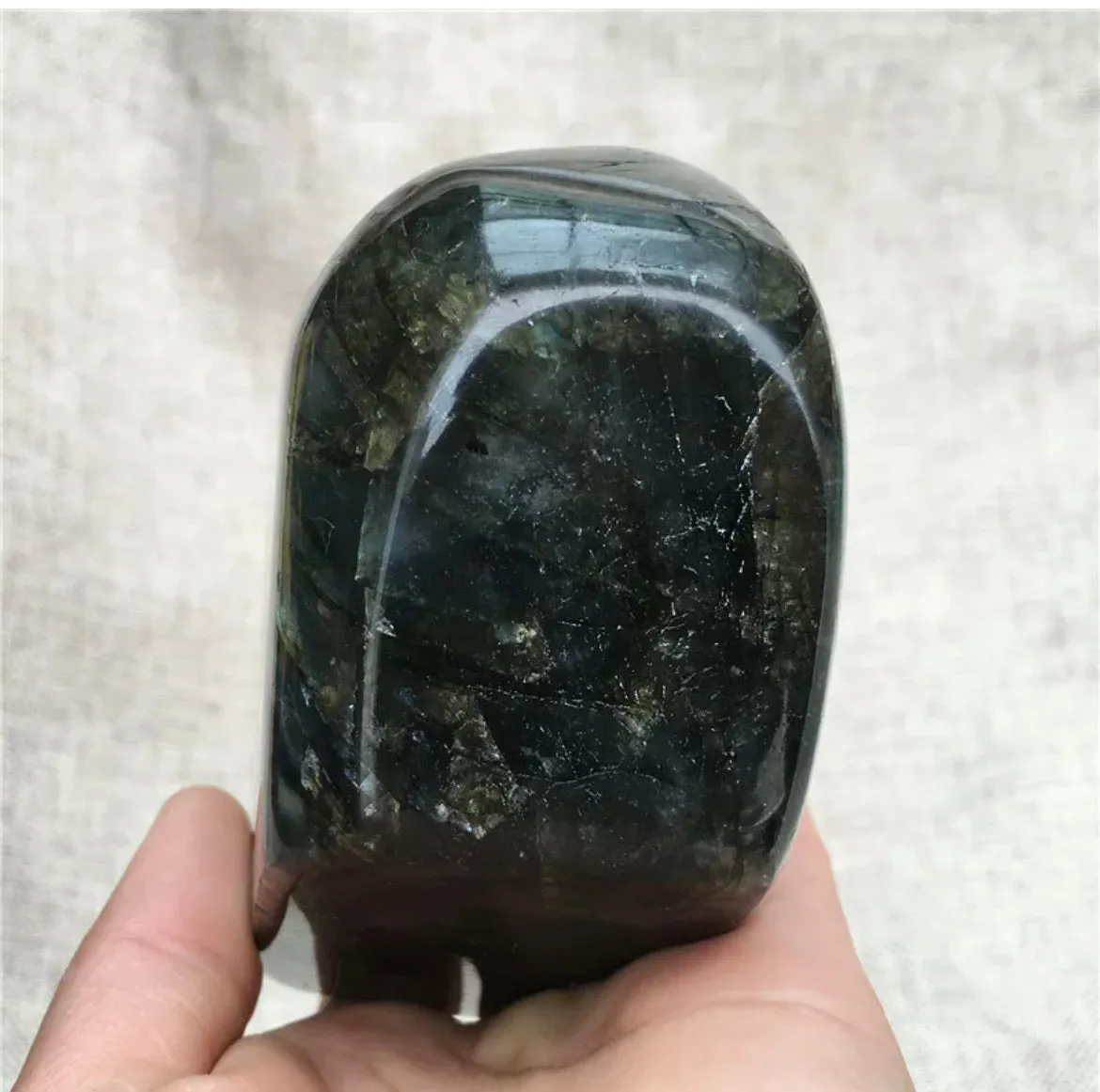 Natural Labradorite gemstone Spectrolite