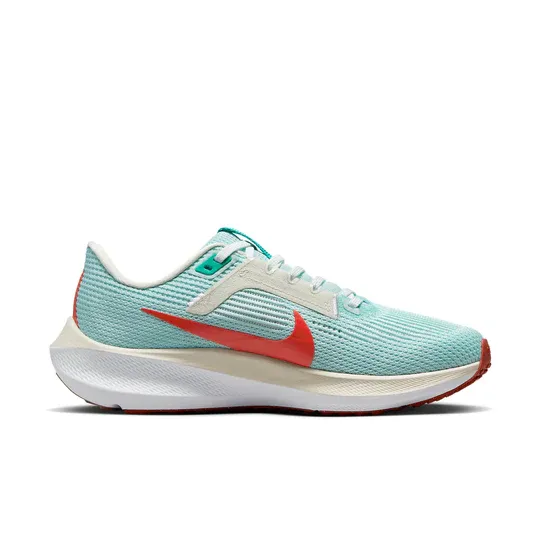 Nike Women's Pegasus 40 Shoes - Jade Ice / White / Sea Glass / Picante Red