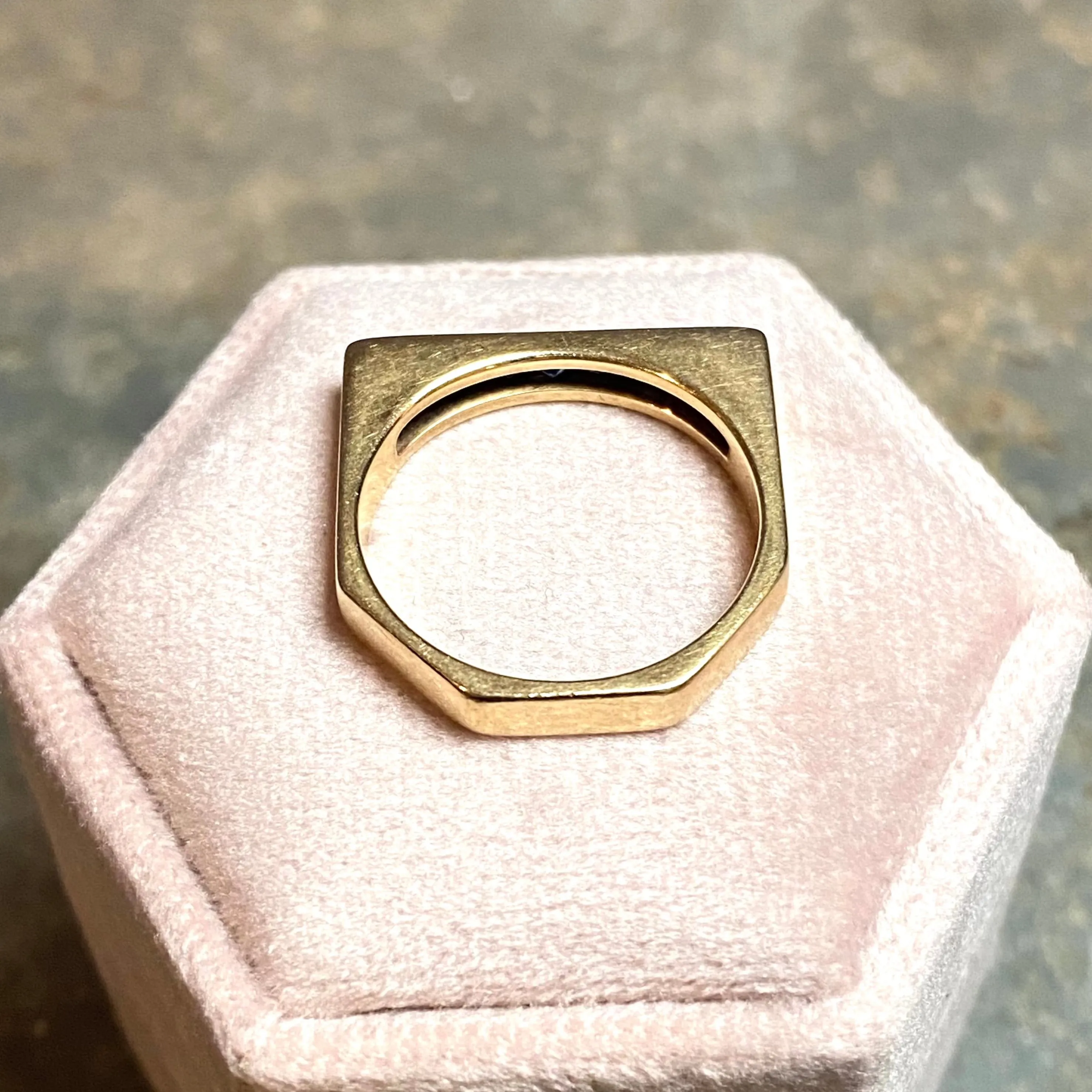 Vintage 14K Yellow Gold Sapphire Band Ring